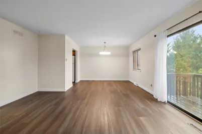 105 Springwater Ct, Moon/Crescent Twp, PA 15108 - Photo 5