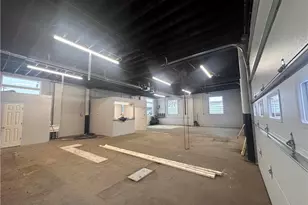 97 Clyde St, Wayne Township, PA 16117 - Photo 5