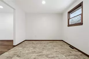 310 Bow St, Canonsburg, PA 15317 - Photo 13