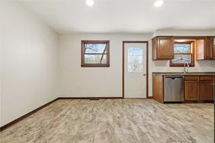 310 Bow St, Canonsburg, PA 15317 - Photo 11