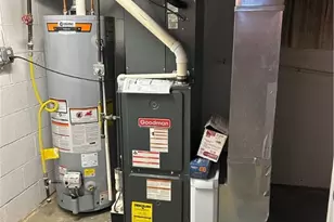 13261 Sylvia, North Huntingdon, PA 15642 - Photo 17