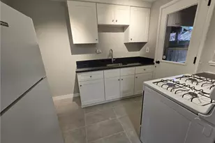 50 Wenzell Pl, Beechview, PA 15216 - Photo 9