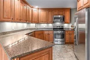 223 Fox Meadow Dr, Pine Township, PA 15090 - Photo 13