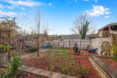 419 Ridge Ave, Carnegie, PA 15106 - Photo 41