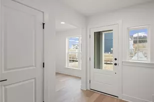 325 Palisade Wy, Cranberry Township, PA 16066 - Photo 5