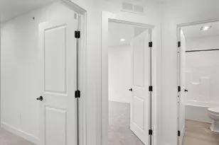 325 Palisade Wy, Cranberry Township, PA 16066 - Photo 35