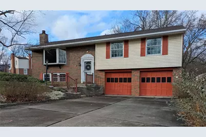 117 S Harleston Dr, Ross Twp, PA 15237 - Photo 1