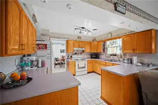 321 Meadowlark Dr, South Union Township, PA 15401 - Photo 15