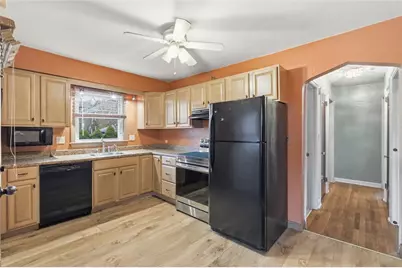 901 Wellesley Ave, Ross Twp, PA 15202 - Photo 11