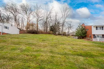 955 Vista Glen Dr, Bethel Park, PA 15102 - Photo 33