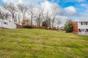 955 Vista Glen Dr, Bethel Park, PA 15102 - Photo 33