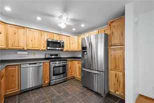 955 Vista Glen Dr, Bethel Park, PA 15102 - Photo 15