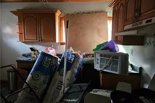 1019 Kennedy Ave, Duquesne, PA 15110 - Photo 9