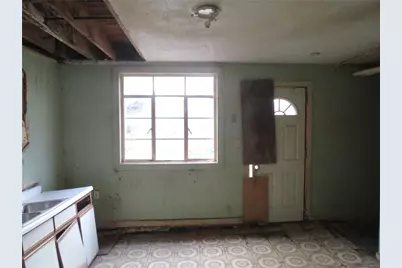 3104 Miles Ave, Clairton, PA 15025 - Photo 5