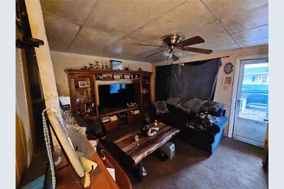 116 Orchard St, Stowe Township, PA 15136 - Photo 3