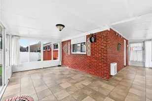 436 Spring Valley Rd, West Mifflin, PA 15122 - Photo 33