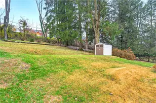 436 Spring Valley Rd, West Mifflin, PA 15122 - Photo 37