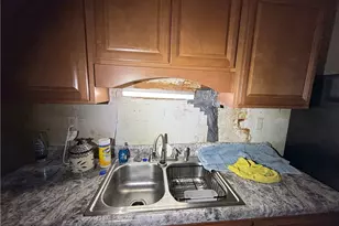 1021 Valonia St, Elliott, PA 15220 - Photo 11