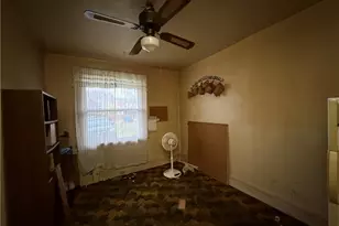 1021 Valonia St, Elliott, PA 15220 - Photo 9