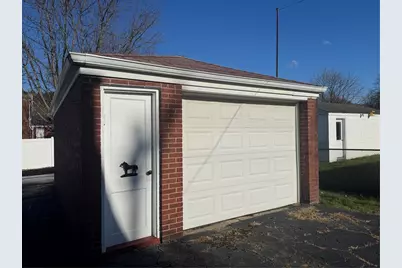 1323 Lincoln Way, White Oak, PA 15131 - Photo 21