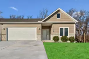 1580 Lois Rd, Unity Township, PA 15650 - Photo 1