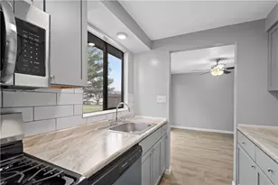 228 Glen Spring Cir, North Strabane, PA 15317 - Photo 13