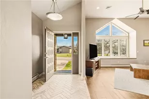 1204 S Columbia Ave, Somerset Boro, PA 15501 - Photo 9