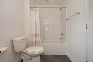 212 Creekside Dr, Oakdale, PA 15071 - Photo 25