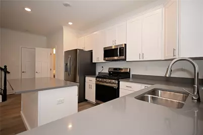 212 Creekside Drive, Oakdale, PA 15071 - Photo 7