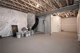 212 Creekside Dr, Oakdale, PA 15071 - Photo 29