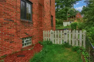 111 E Bruceton Rd, Pittsburgh, PA 15236 - Photo 11
