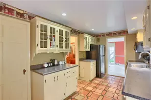 111 E Bruceton Rd, Pittsburgh, PA 15236 - Photo 25