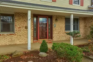 1273 Greystone Dr, Pittsburgh, PA 15241 - Photo 13