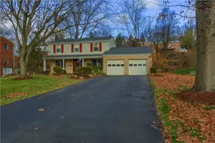 1273 Greystone Dr, Pittsburgh, PA 15241 - Photo 3