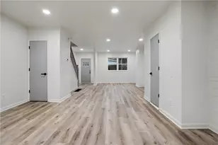 4562 Carroll, Pittsburgh, PA 15224 - Photo 9