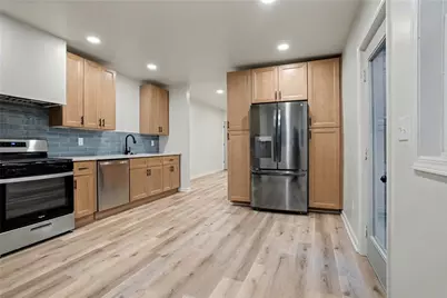 4562 Carroll, Pittsburgh, PA 15224 - Photo 15