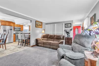 660 Surfside Dr, Pittsburgh, PA 15239 - Photo 11