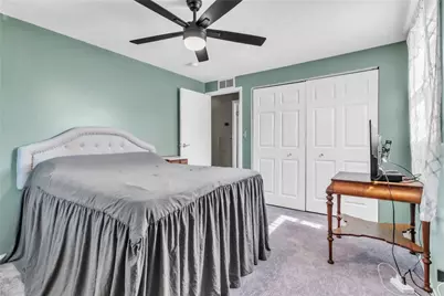 660 Surfside Dr, Pittsburgh, PA 15239 - Photo 31