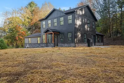 111 Joe Ln, Valencia, PA 16059 - Photo 3