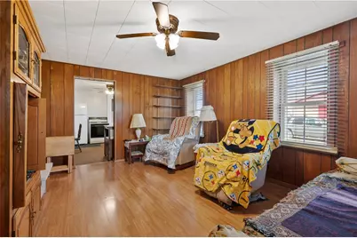 1212 Covert St, Hopewell Township, PA 15001 - Photo 3