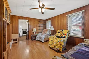 1212 Covert St, Hopewell Township, PA 15001 - Photo 3