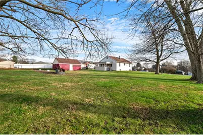 1212 Covert St, Hopewell Township, PA 15001 - Photo 23