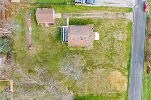 1212 Covert St, Hopewell Township, PA 15001 - Photo 25