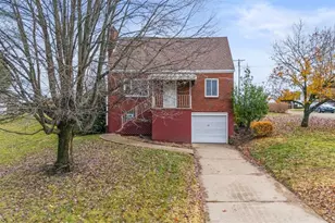 116 Warren Dr, New Kensington, PA 15068 - Photo 1