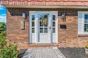 362 Toura Dr, Pittsburgh, PA 15236 - Photo 3