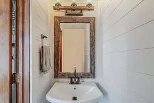 362 Toura Dr, Pittsburgh, PA 15236 - Photo 7