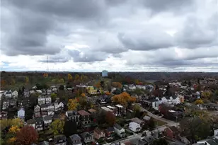 939 Delevan St, Pittsburgh, PA 15217 - Photo 33