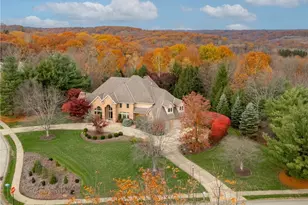 2133 Legran Dr, Hampton, PA 15044 - Photo 3