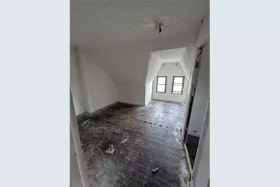 709-711 Fruit Way, McKees Rocks, PA 15136 - Photo 11