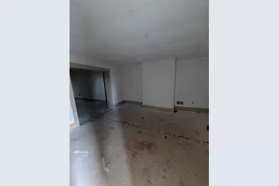 709-711 Fruit Way, McKees Rocks, PA 15136 - Photo 5